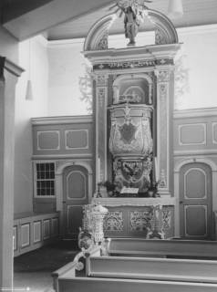 S2 Witt Nr. 1808, Essenrode, Kirche, Altarraum, Juni 1965, 1965